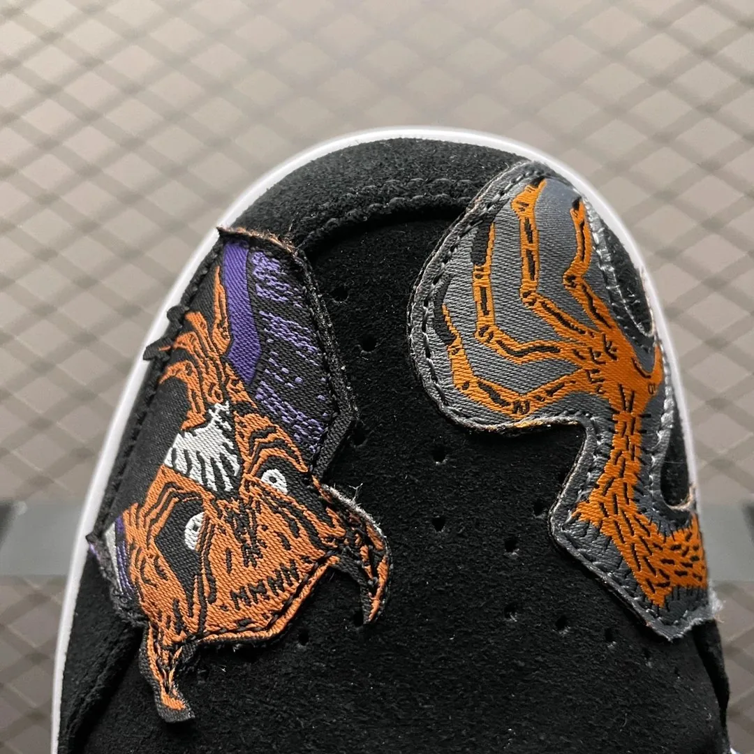 Nike Dunk Low SB Black Neckface — Photo 7