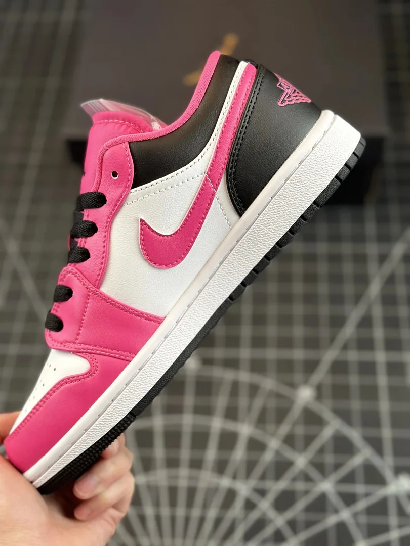 Air Jordan 1 Low Fierce Pink — photo 10