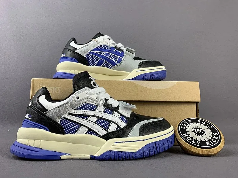 Asics Gel-Lyte III Grey Low-Top Sneakers — Photo 3