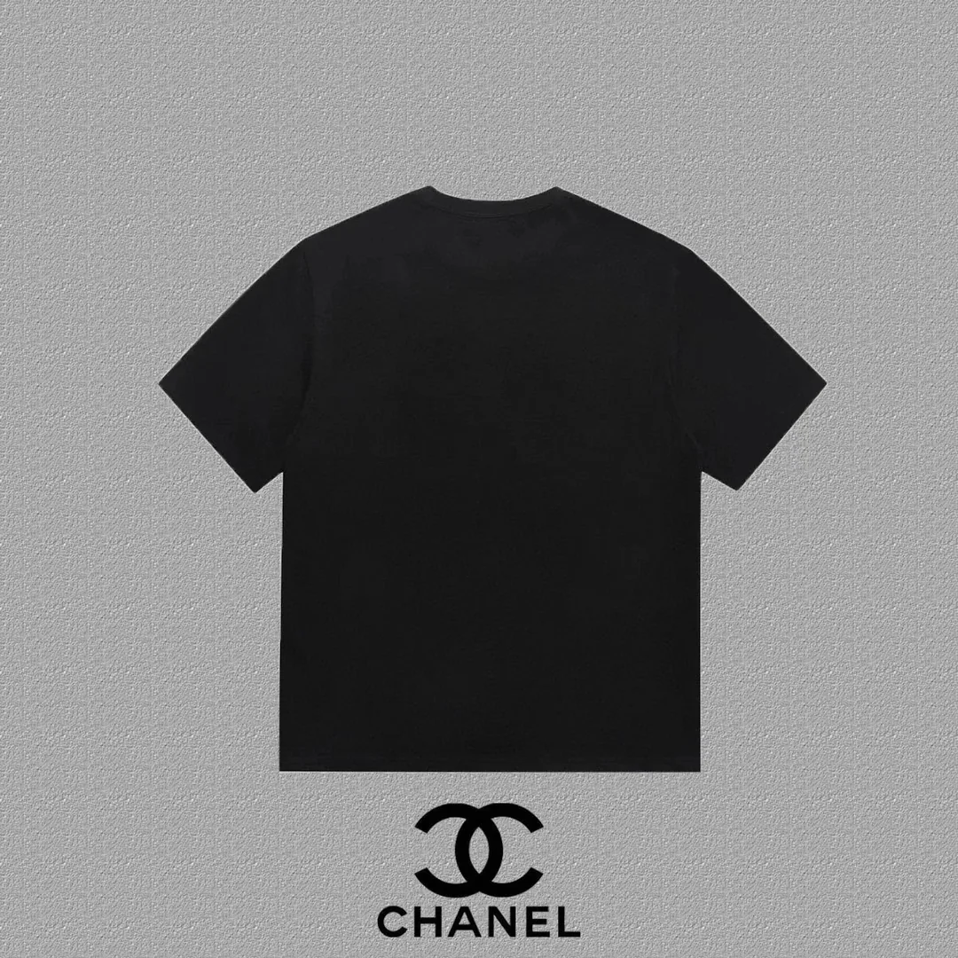 Crewneck Short-Sleeve Tee — Photo 5