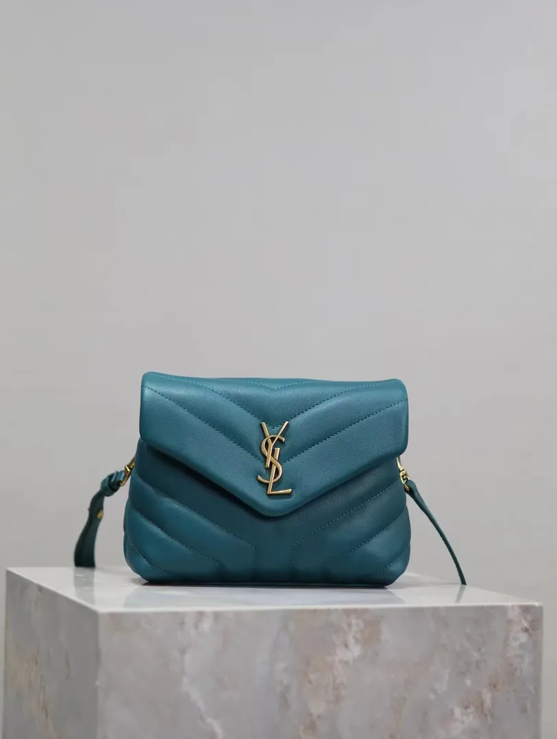 YSL Bag — Photo 9