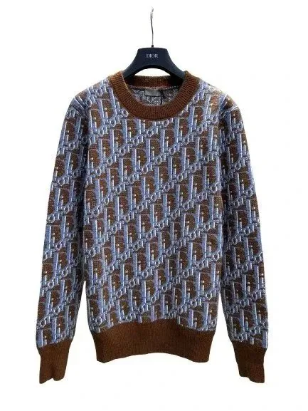 Letter Loose Sweater — Photo 4