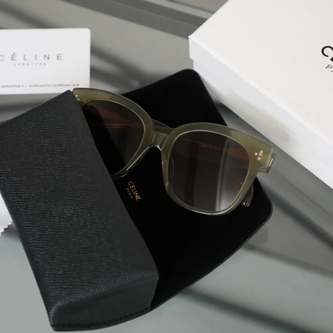 Celine CL4S002 Sunglasses — photo 9