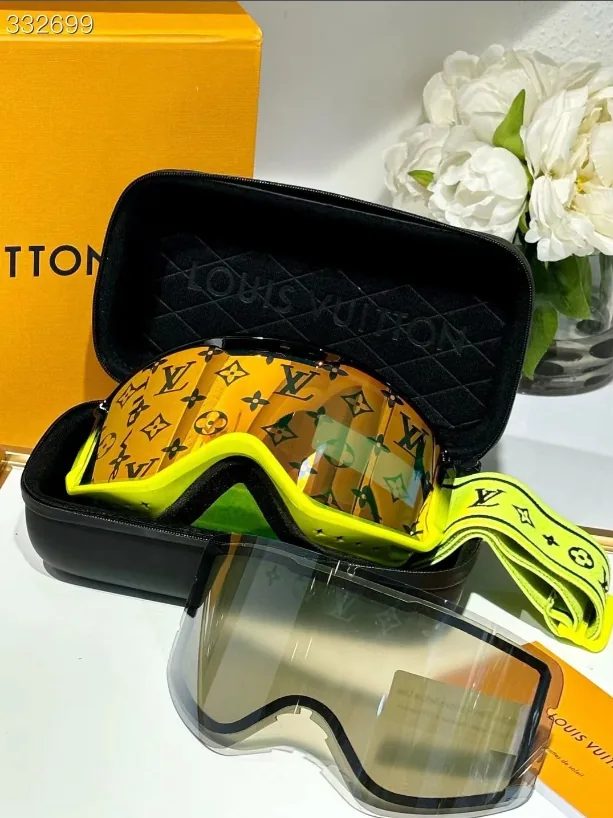 Snow Goggles — QC