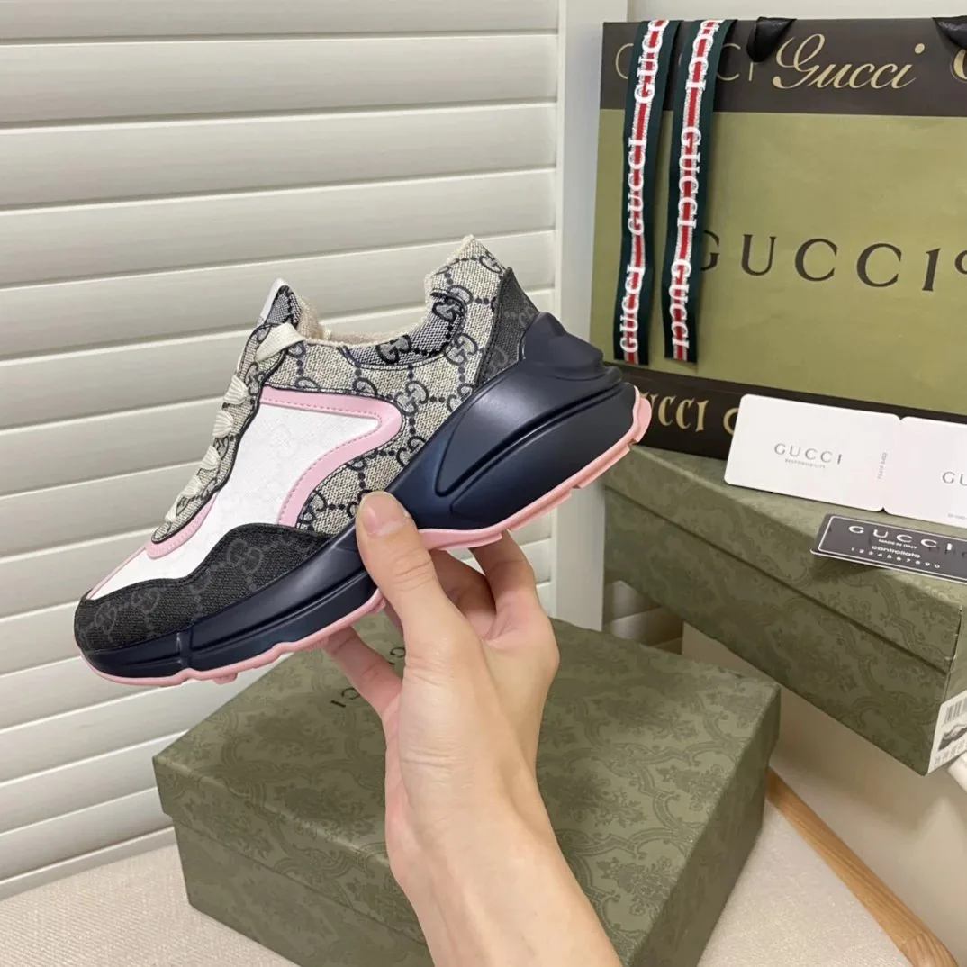 Gucci Run Rhyton White Print Dad Sneakers — Photo 7