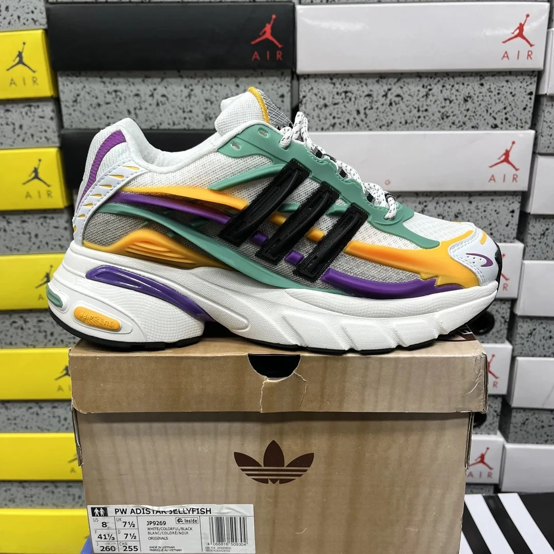 Jordan Fish Colorway Sneakers — QC