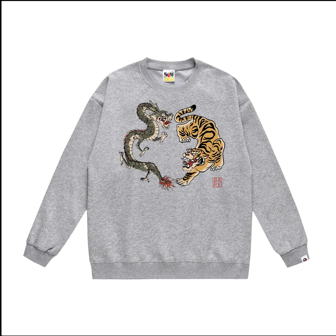 Print Fleece Crewneck Sweatshirt — Photo 9