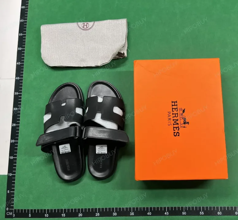 Chypre Couple Sandals — QC