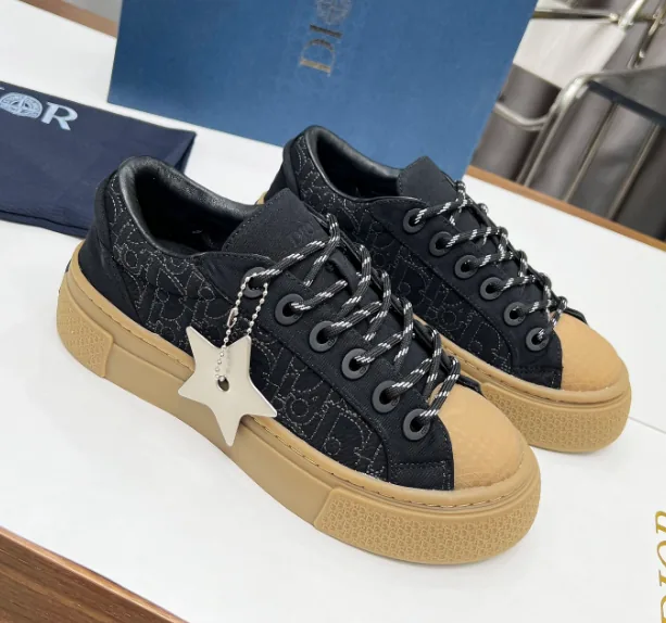 Dior Walk'n'Dior Walk'n' Grey White Trainers — Photo 15