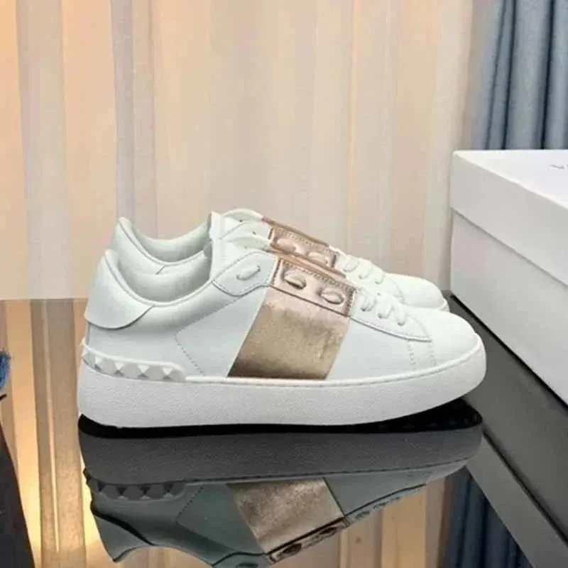 Valentino Open Sneaker Black Trainers — Photo 14
