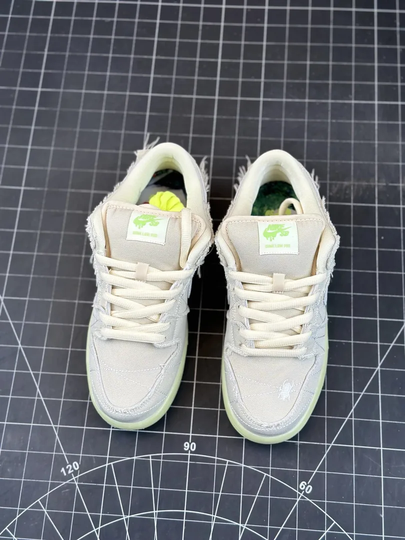 Nike SB Dunk Low Mary — photo 7