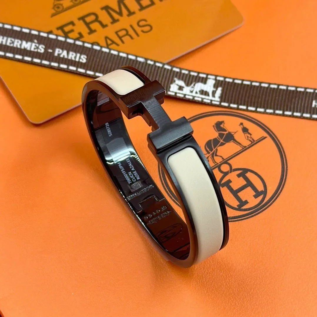 So Black Matte Bangle Bracelet — photo 12