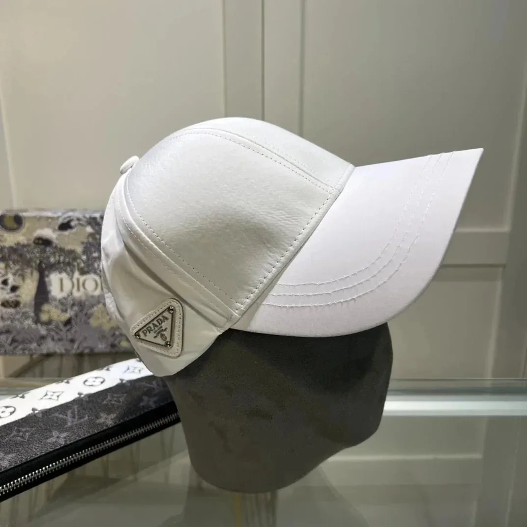 Metal Triangle Baseball Cap — Photo 4