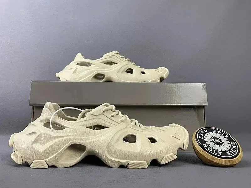Balenciaga HD Sneaker Sneakers
