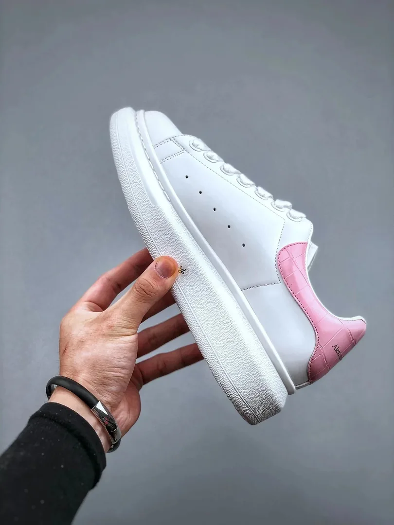 Alexander McQueen Oversized Sneaker White Chunky Trainers — QC