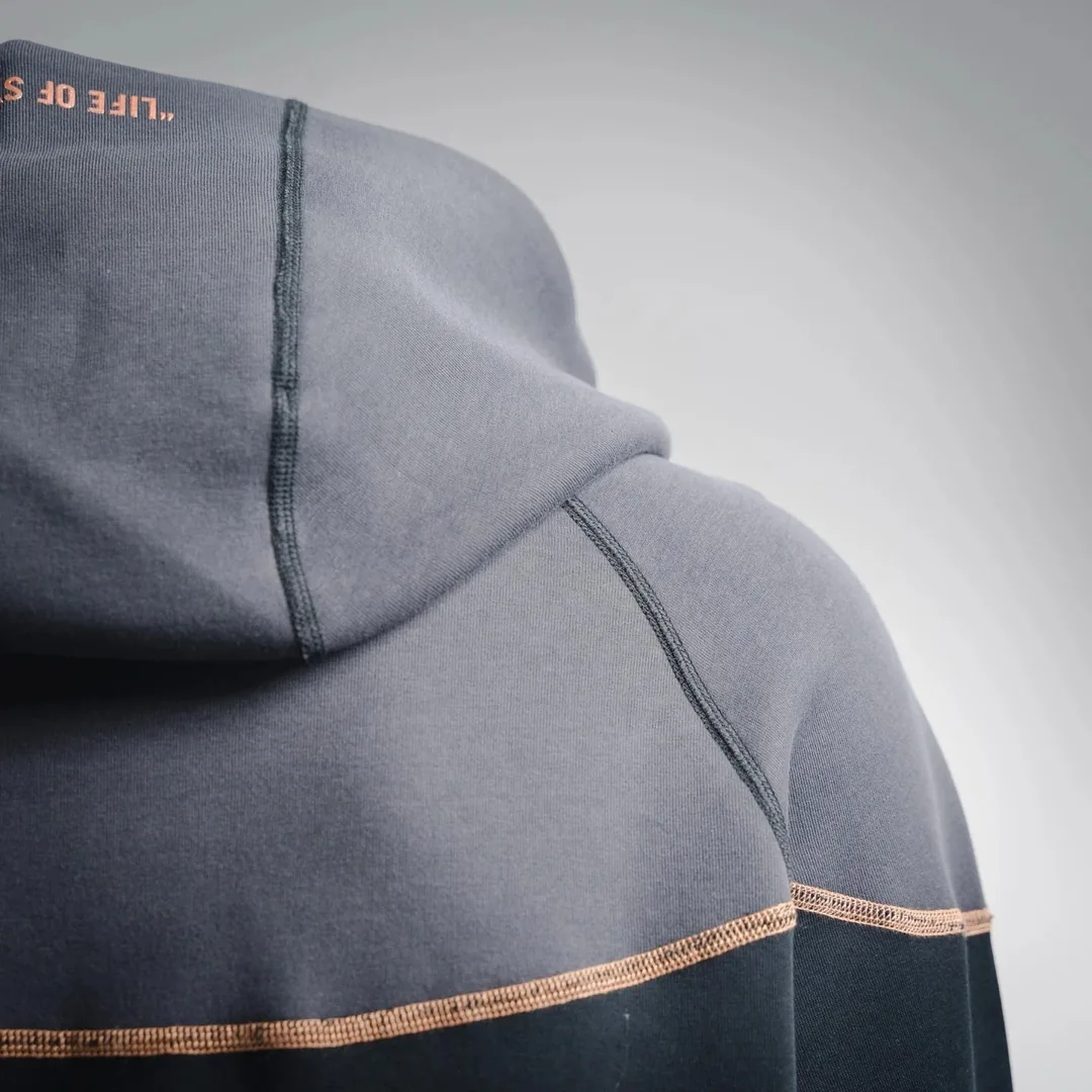 Nike Tech Fleece Windrunner Jacket — Photo 9