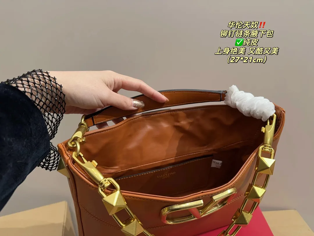 Valentino Rockstud Chain Shoulder Bag — Zdjęcie 14