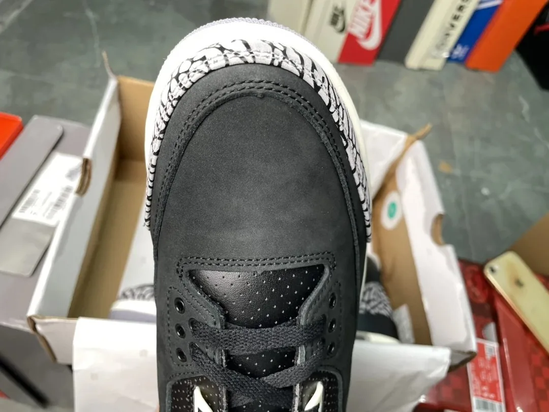 Air Jordan 3 Off Noir — QC
