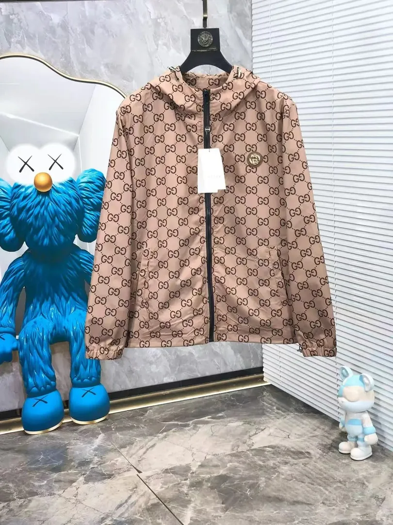 Streetwear Hoodie — Photo 6