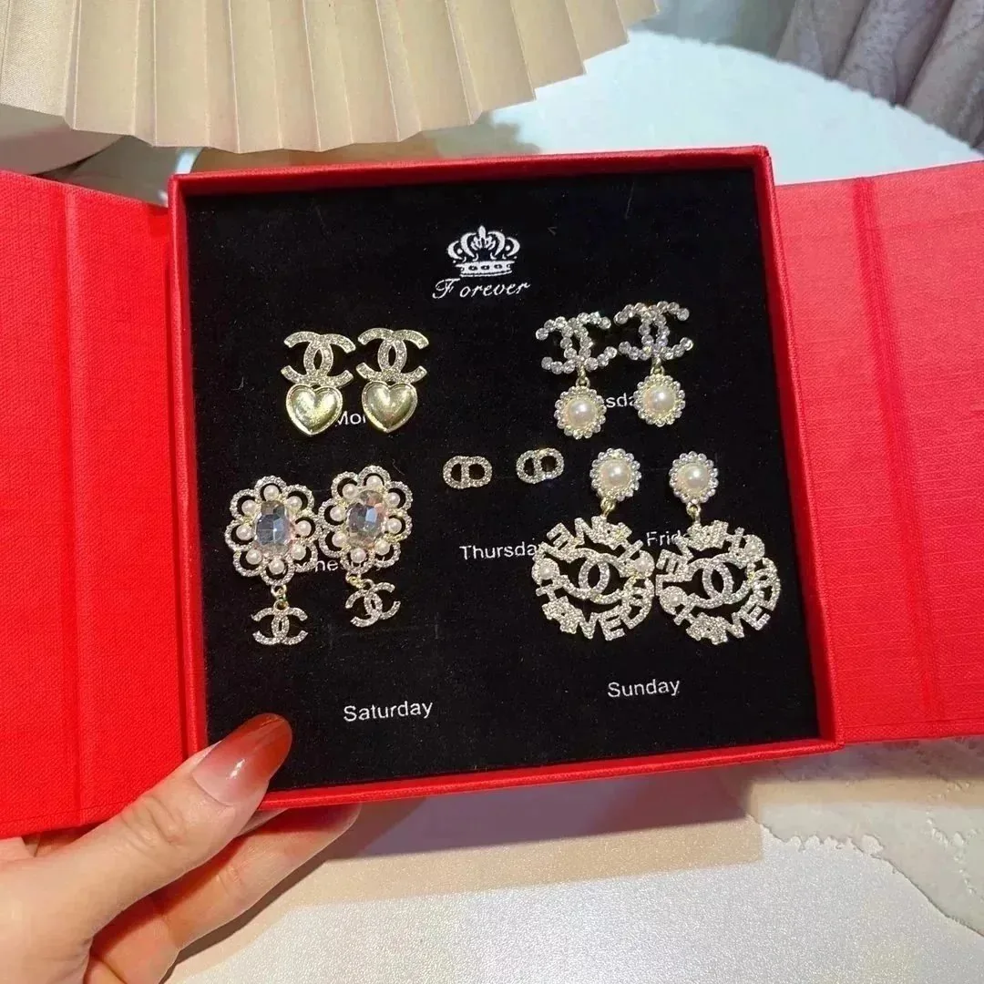 Statement Earrings — photo 3