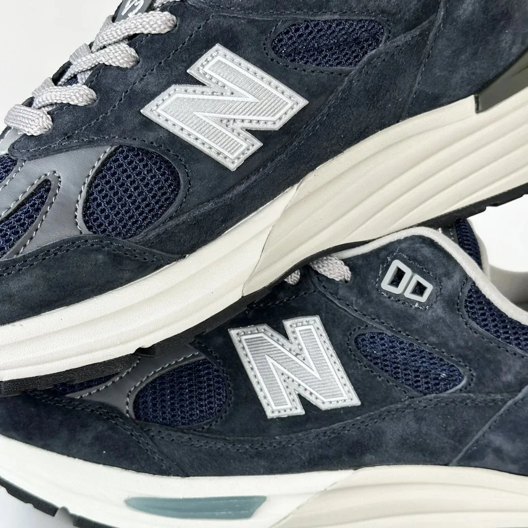New Balance 991v2 Dad Shoes — photo 6