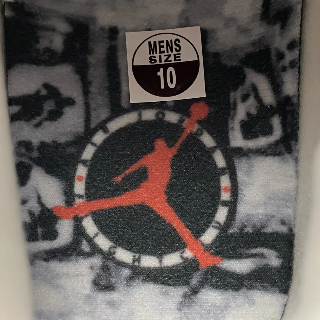 Air Jordan 4 Flight Club — photo 8