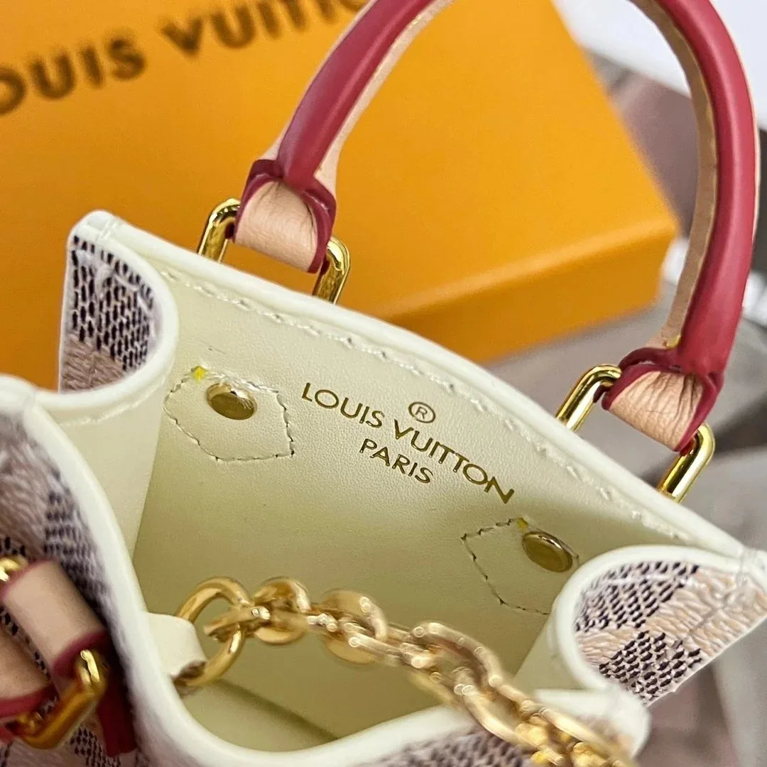 Mini Pouch Keychain Charm — Photo 5
