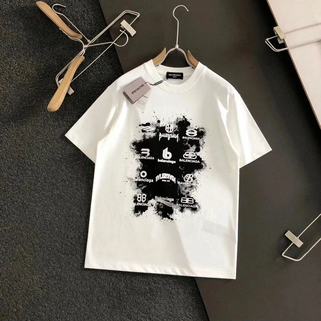 Balenciaga Graphic Print T-Shirt Collection — QC