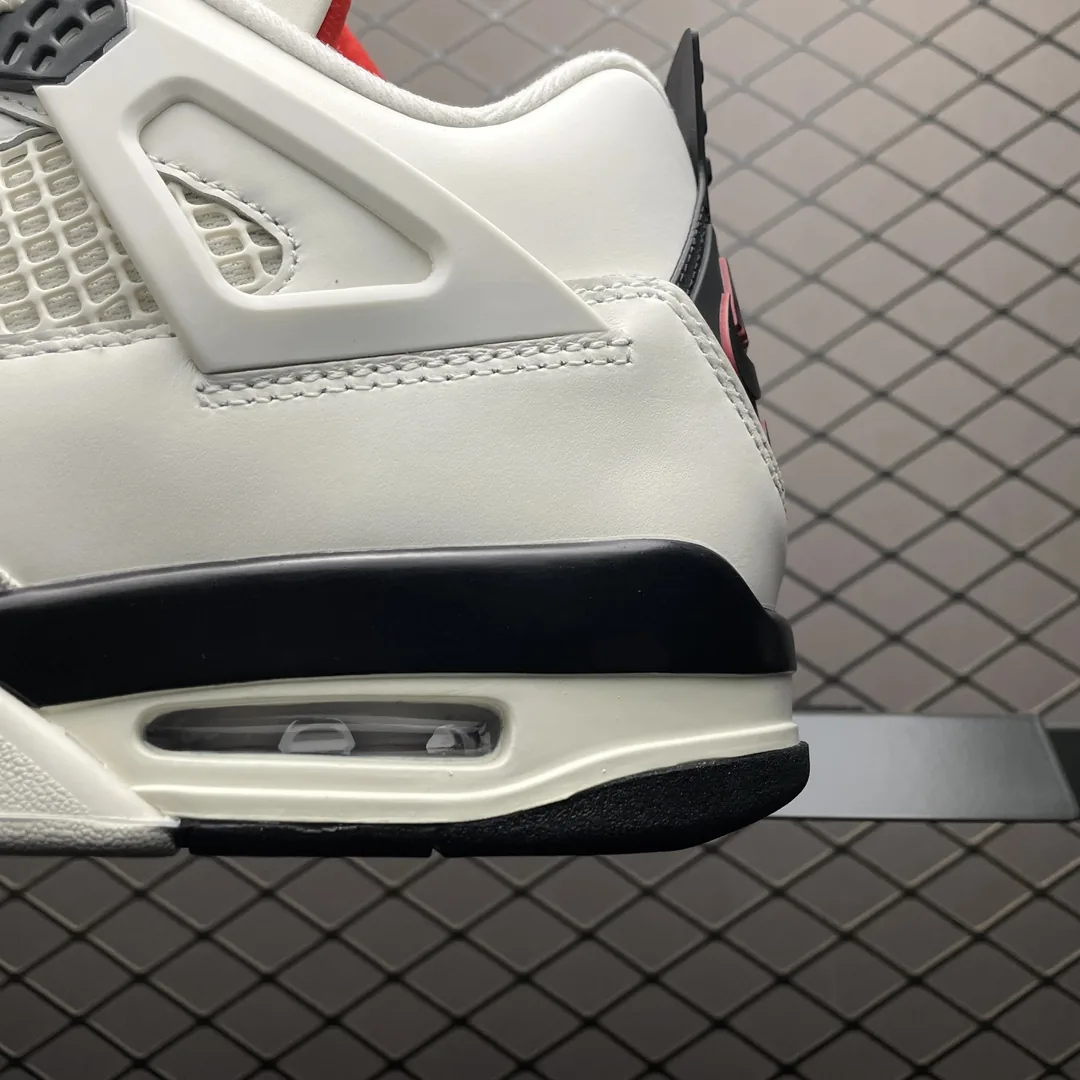 Air Jordan 4 Flight Club — photo 4