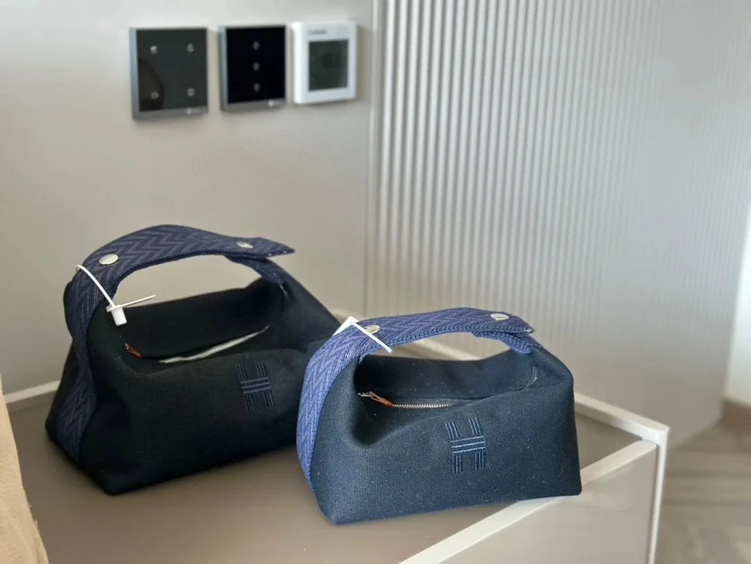Hermes Leather Toiletry Pouch — photo 9
