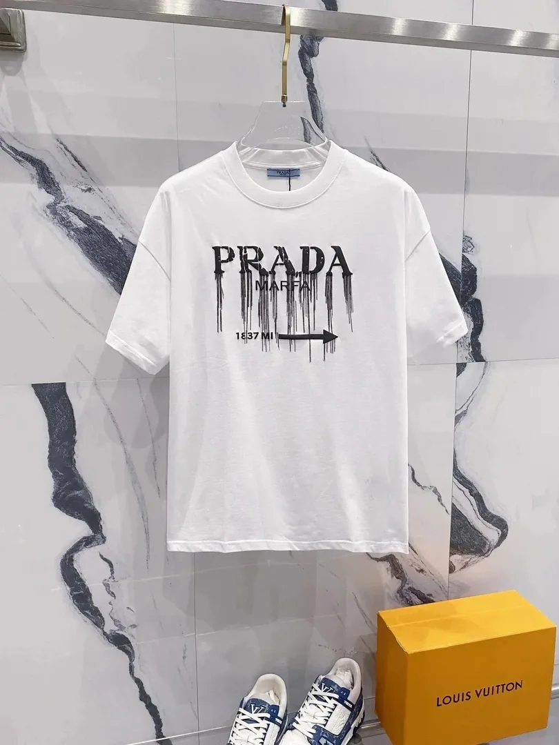 Crewneck T-Shirt Collection — Photo 8