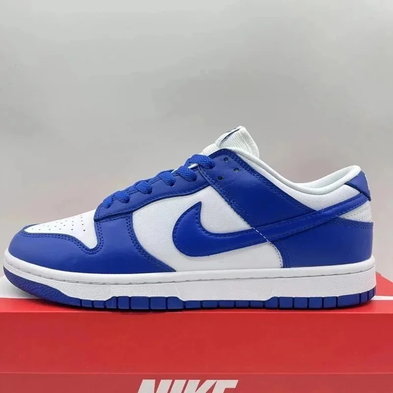 Nike Dunk Shoes — Photo 9