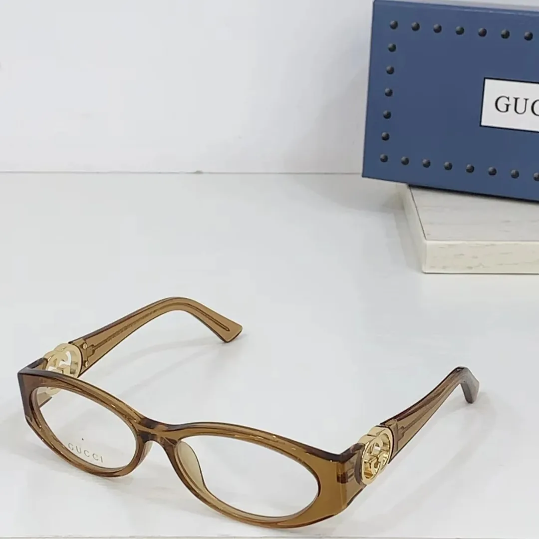 Classic Logo Accessory — Zdjęcie 13