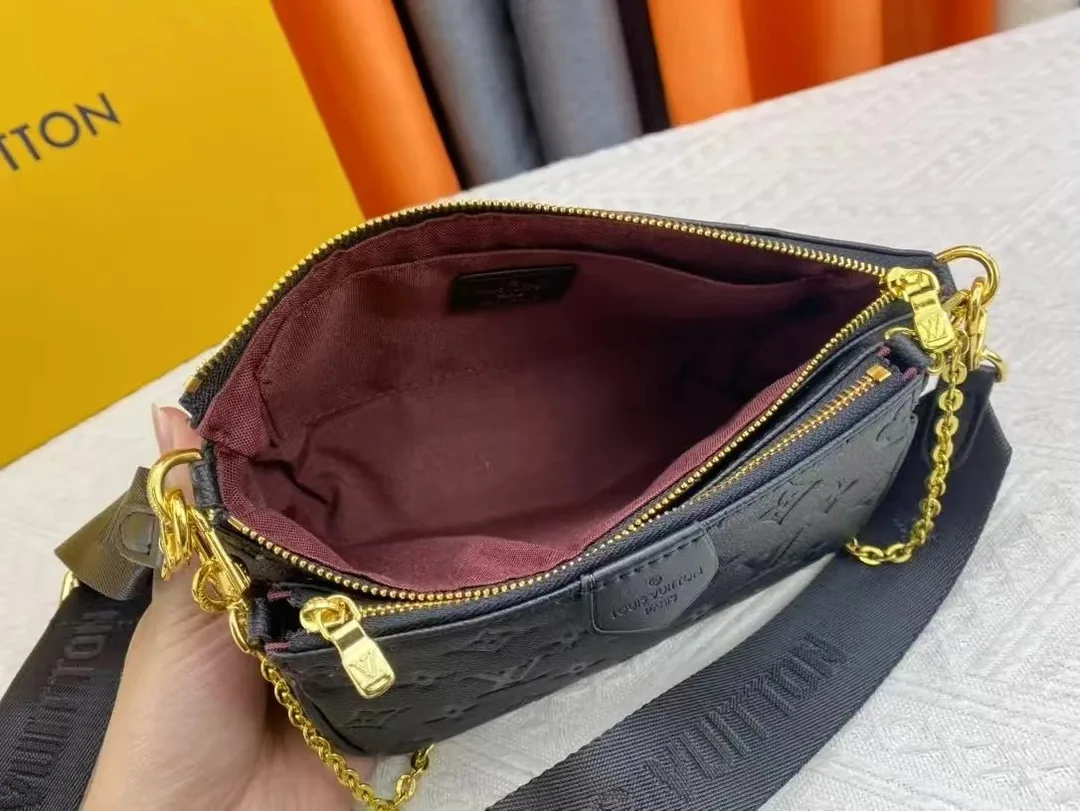 Louis Vuitton Multi Pochette Bag — Photo 3