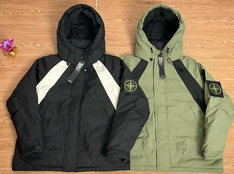 Stone Island Hooded Field Jacket — Photo 4