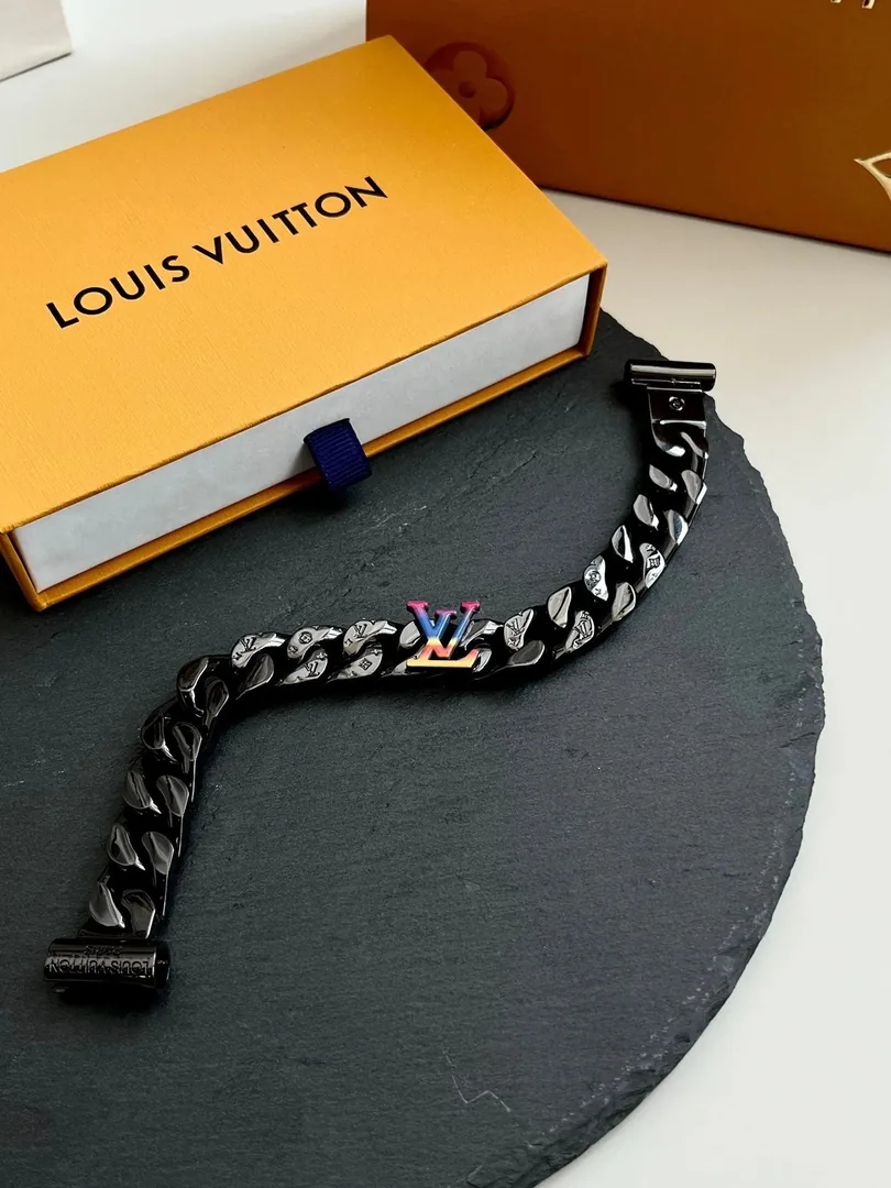 Bracelet — Photo 14