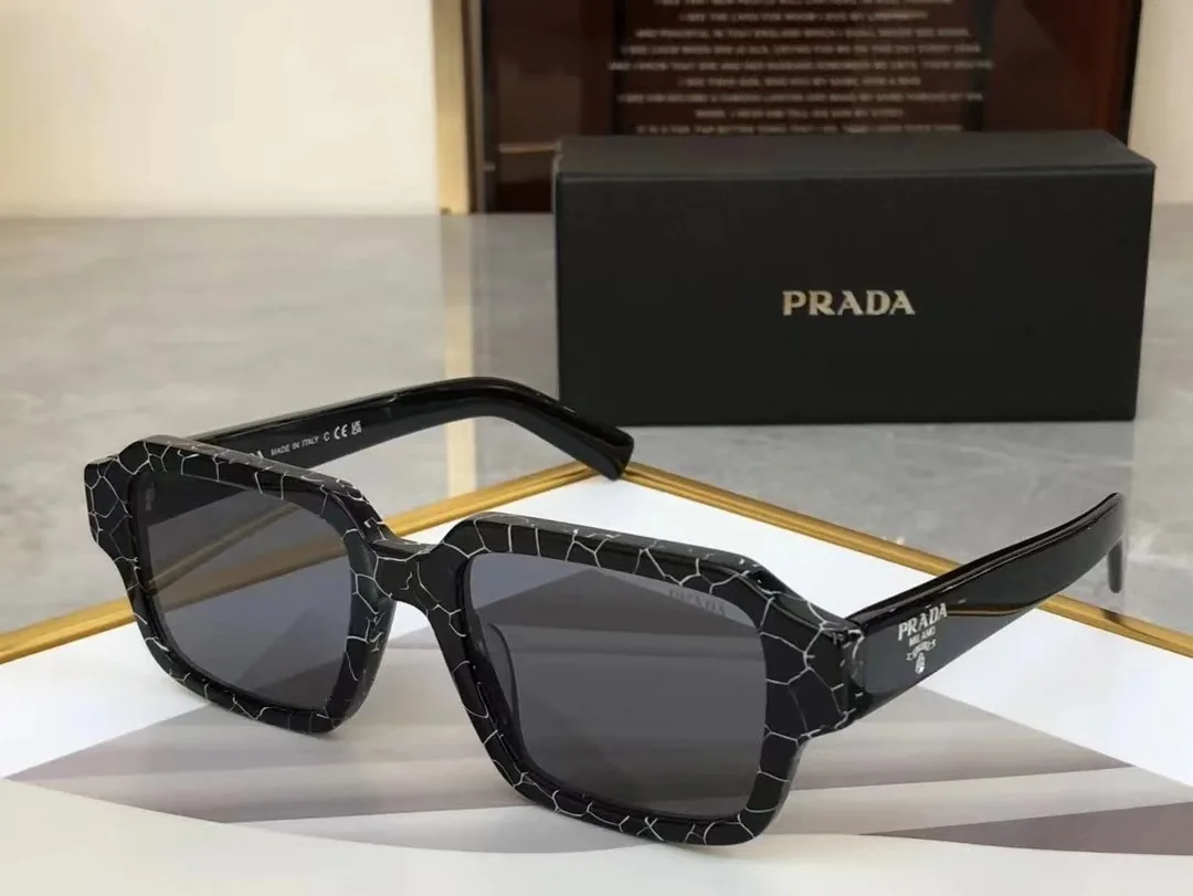Unisex Square Sunglasses