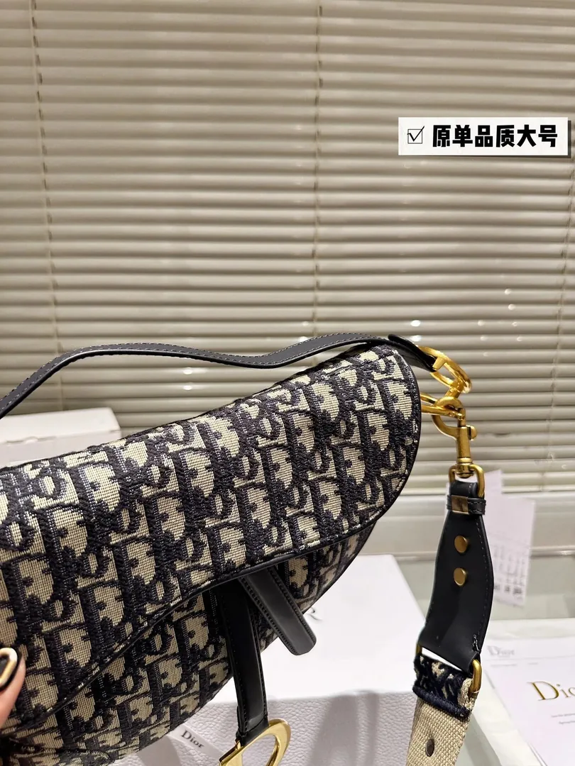 Dior Saddle Bag — photo 8
