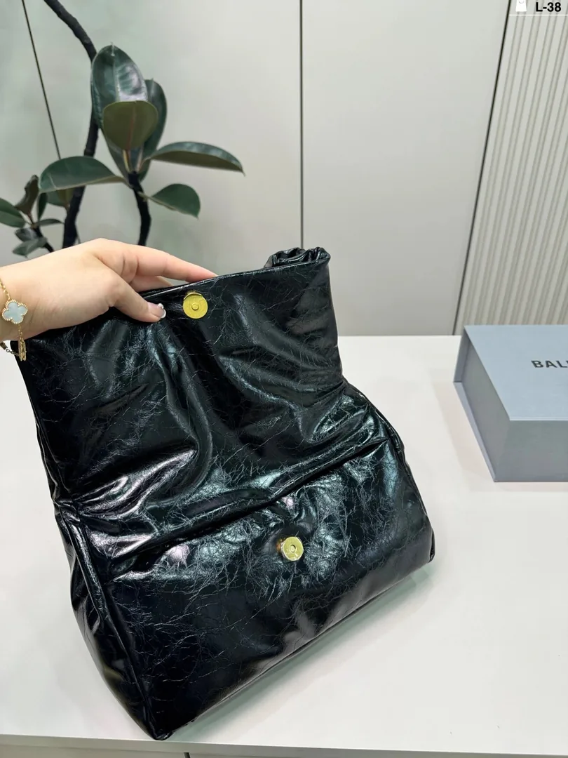Balenciaga Monaco Bag — Photo 8