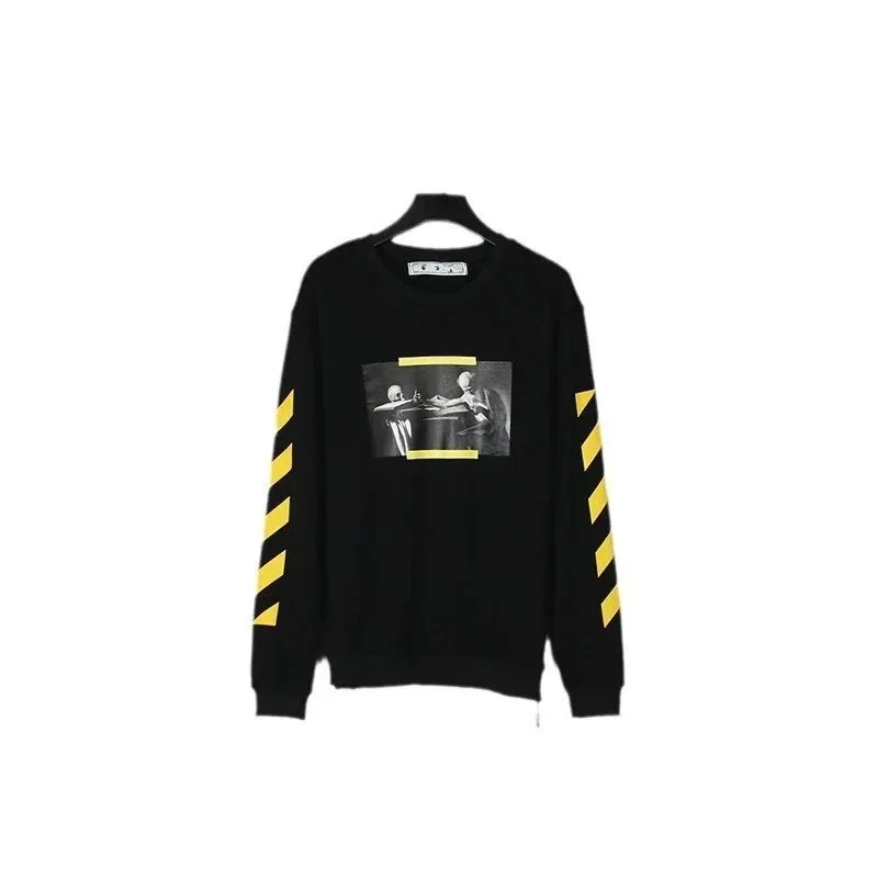 House Brand Apparel Piece — photo 5