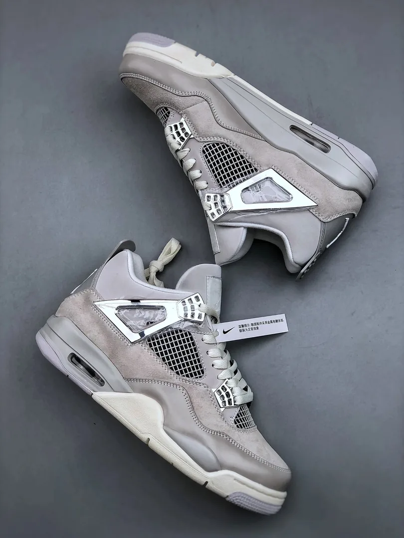 Air Jordan 4 Frozen Moments — photo 11