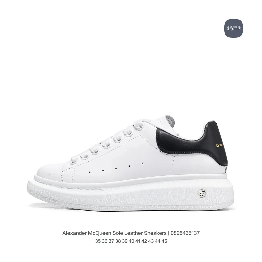 Alexander McQueen Oversized Sneaker White Low-Top Runners — Photo 2