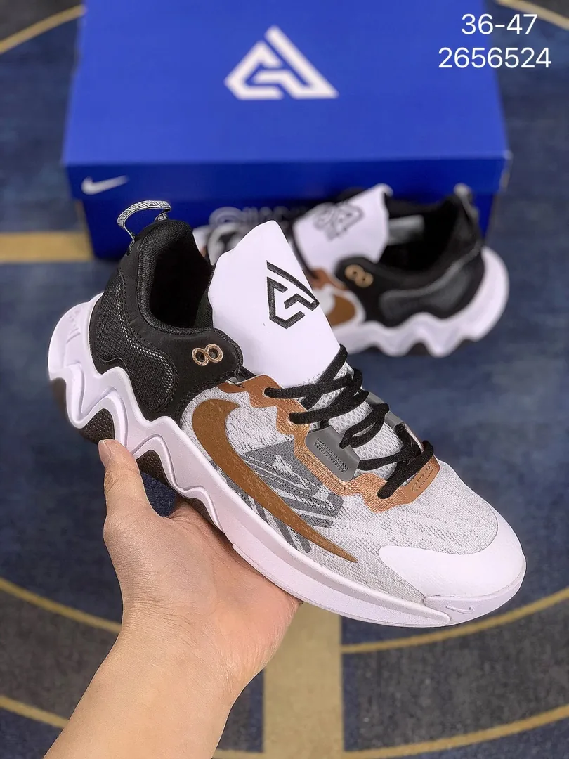 Nike Giannis Immortality Basketball Shoes — photo 2