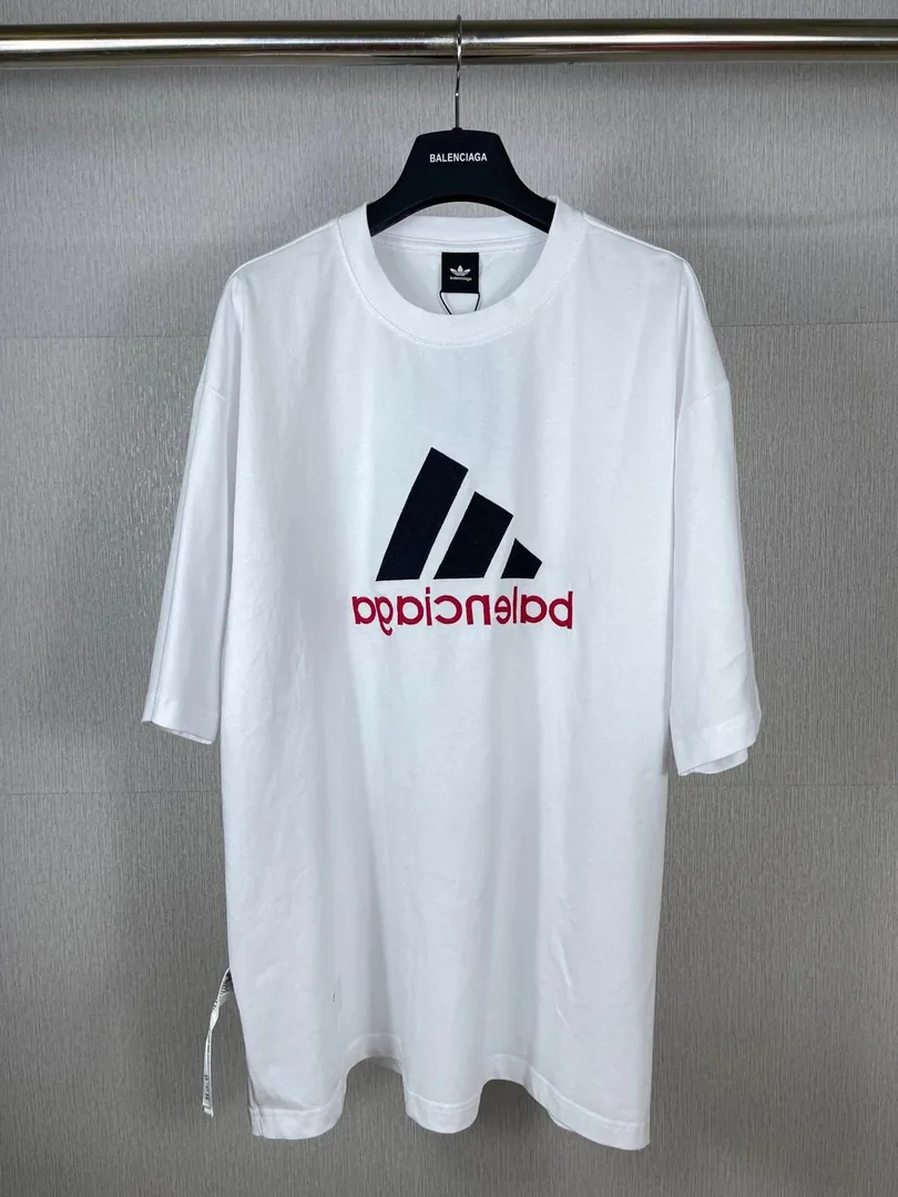 Balenciaga Photo Patch Oversized T-Shirt — Photo 4