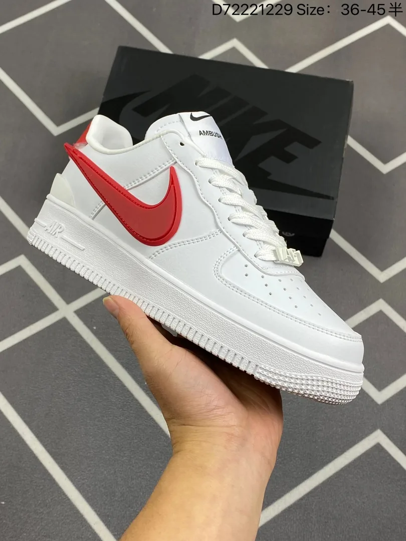 Nike Air Force 1 SP — QC