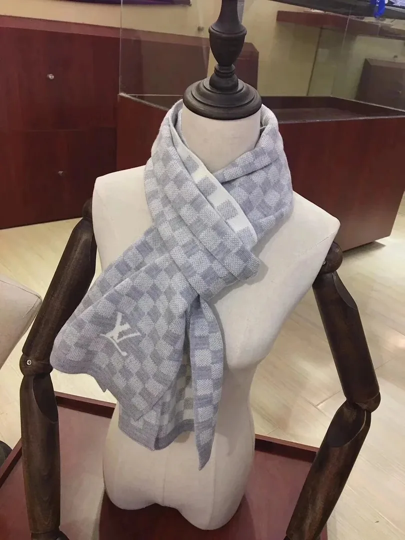 Men's Scarf Collection — Photo 14