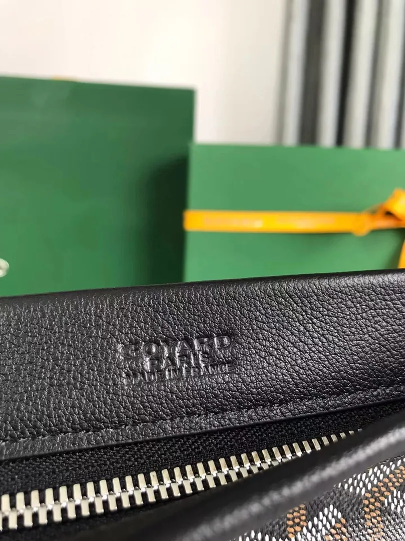 Goyard Conti Pouch — QC