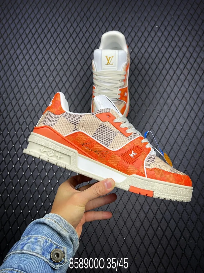 Louis Vuitton LV Trainer Low-Top Sneakers — photo 6