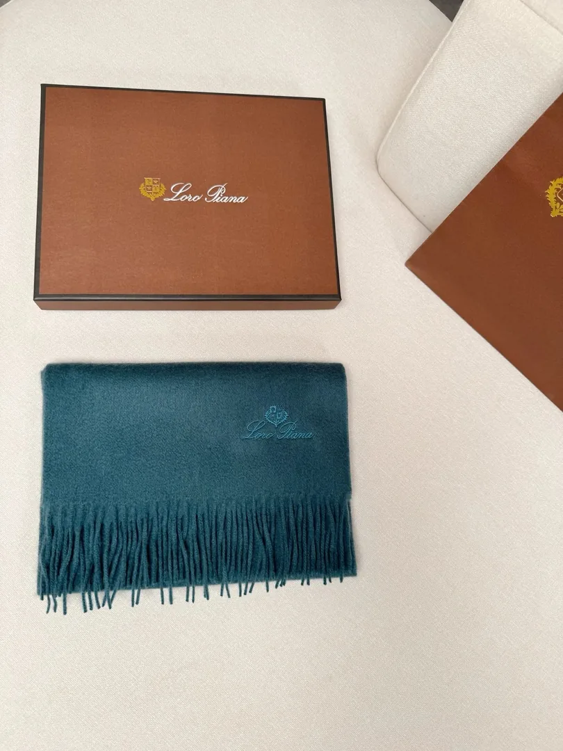 Loro Piana Ripple Cashmere Scarf — photo 2