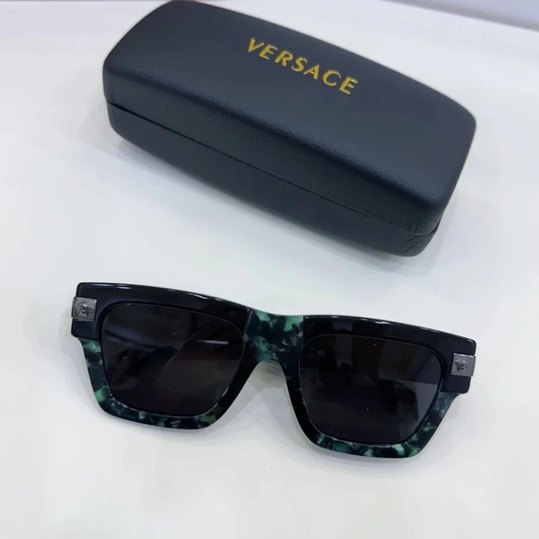 Versace Logo Square Sunglasses Black — Photo 7